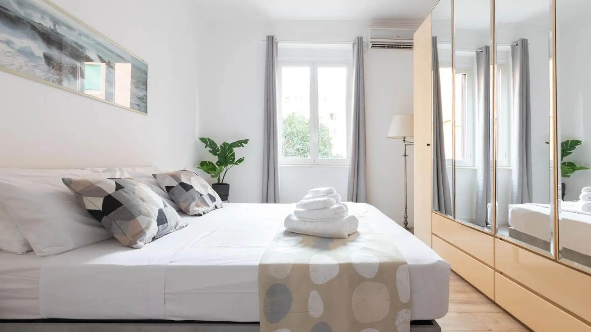8 Min To Center - 400Mt To Metroa, 4-6 Pax, 2 Bathrooms Rome