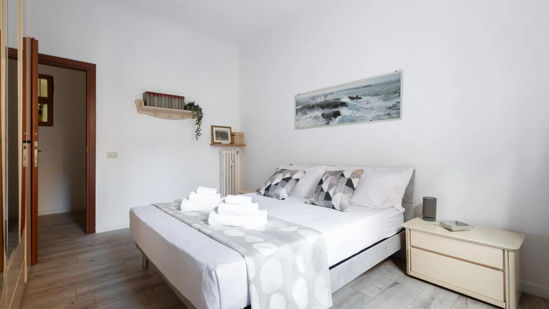 8 Min To Center - 400Mt To Metroa, 4-6 Pax, 2 Bathrooms Rome Apartment