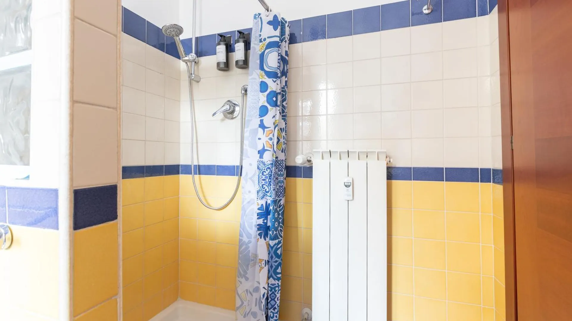 Apartment 8 Min To Center - 400Mt To Metroa, 4-6 Pax, 2 Bathrooms Rome